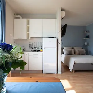  Apartment Lullaby House